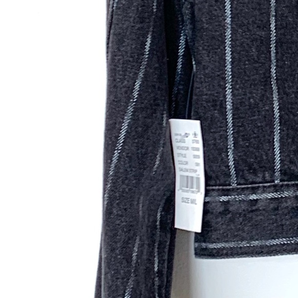 PacSun Salem Black Striped Cropped Jean Jacket - Picture 6 of 8